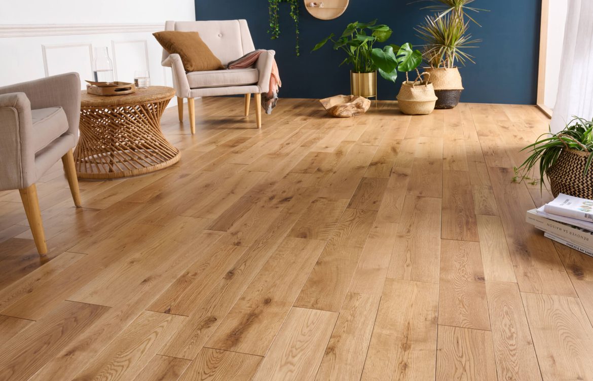 Découvrez les dernières tendances en aménagement intérieur à Tanger avec la pose de parquet.